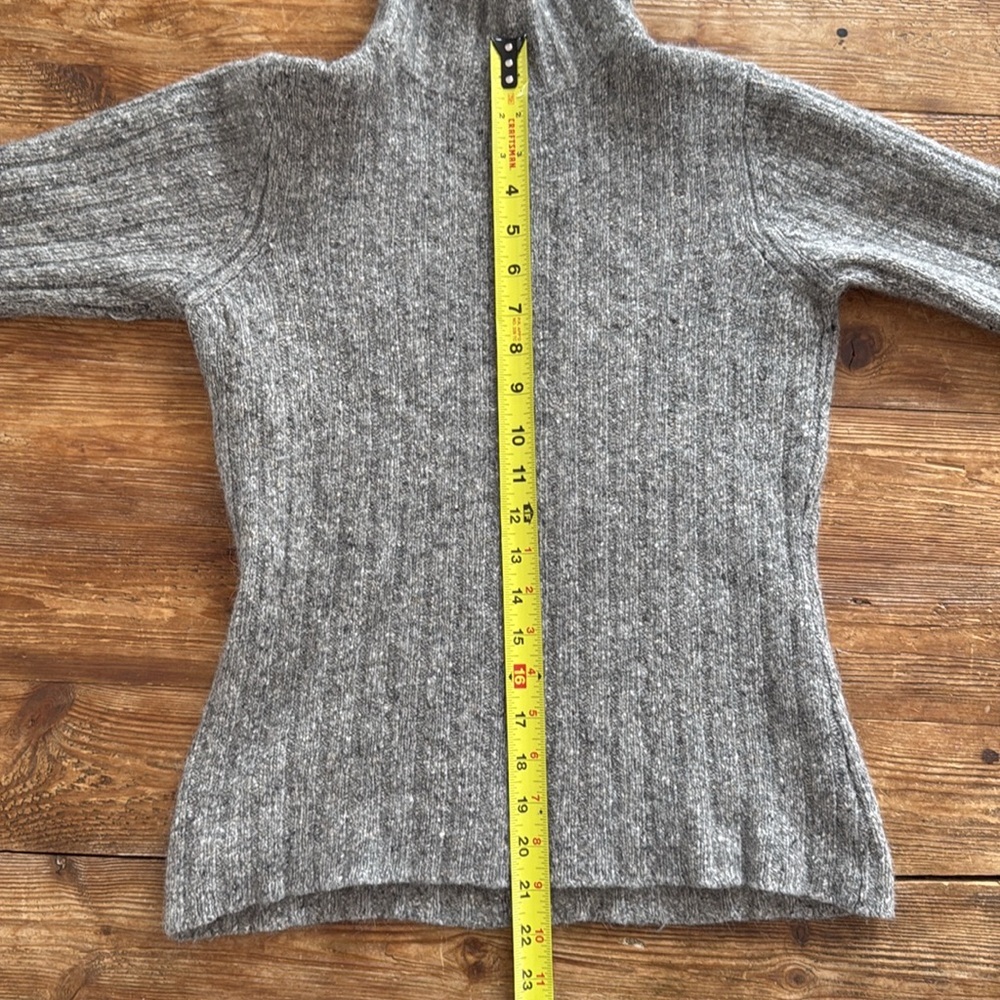 Valerie Stevens Separates Wool/Angora Button Turtleneck Gray Sweater WMs S/M EUC - Picture 6 of 9